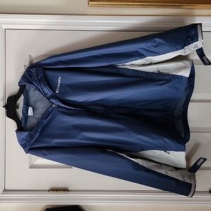 Columbia wind rain jacket. EUC